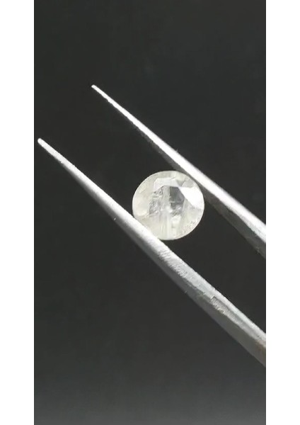 1.60 ct 7.3 mm Round Natural Diaspor ( Sultanite)