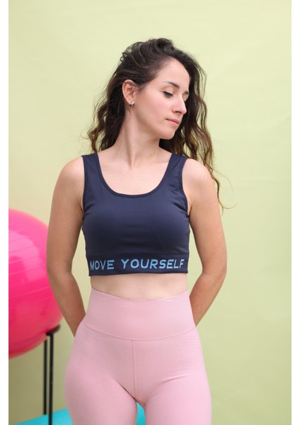 Crop Kesim Kadın Sporcu Atlet