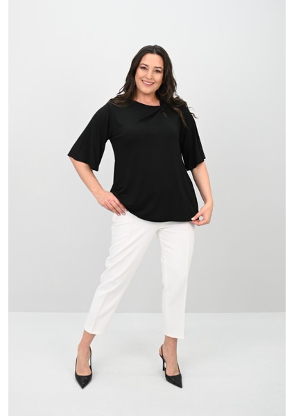 Kadın Büyük Beden Düğüm Büzgü Detaylı Bluz 1913-25
