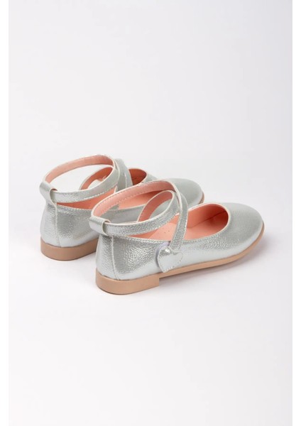 Kız Çocuk Gümüş Bilekten Dolamalı Cırtlı Babet fırsatları