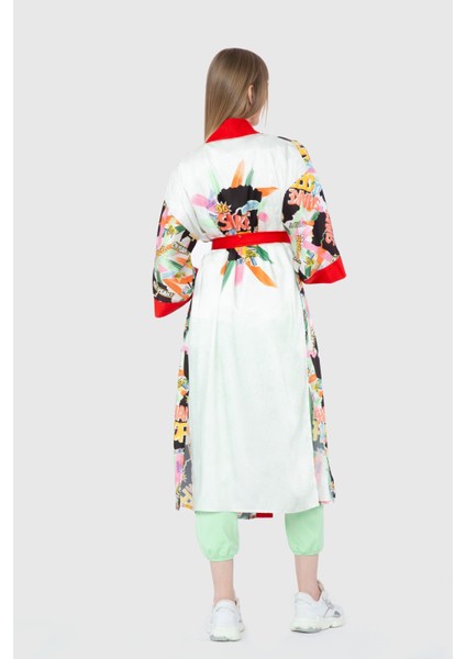 Desenli Saten Kimono