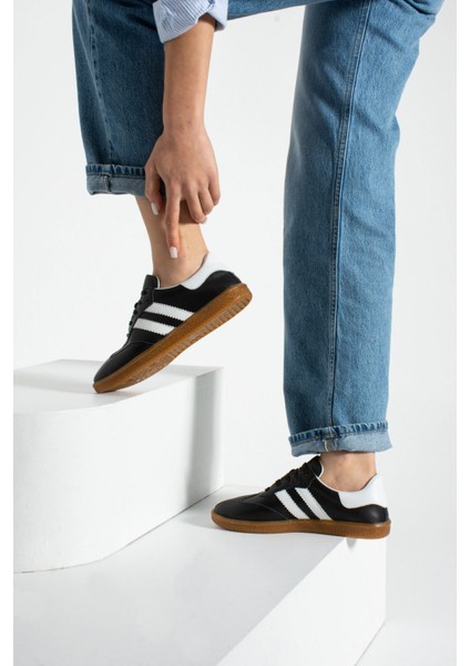 Faden Kadın Deri Siyah Beyaz Günlük Ayakkabı fırsatları