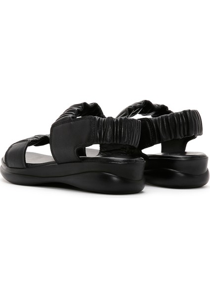 Kadın Siyah Deri Comfort Sandalet 25SFD150818
