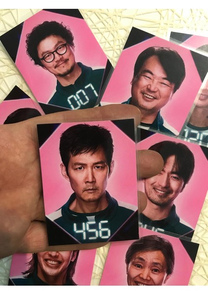 Squıd Game Temalı Fotoğraf Kağıdına Pvc Kaplama 9 Adet 6x8 cm Fotokart Kartpostal fiyatları