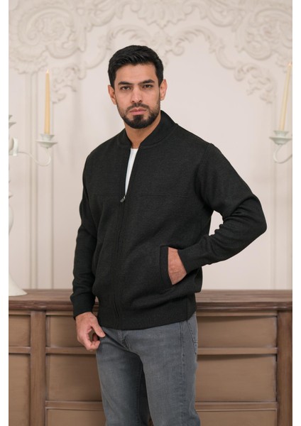 Pilot Yaka Fermuar Kapamalı Klasik Kesim Astarlı Çelik Örgü Hırka fiyatları