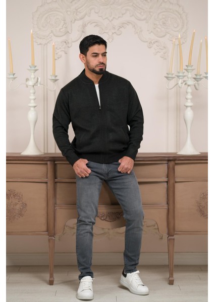 Pilot Yaka Fermuar Kapamalı Klasik Kesim Astarlı Çelik Örgü Hırka fırsatları