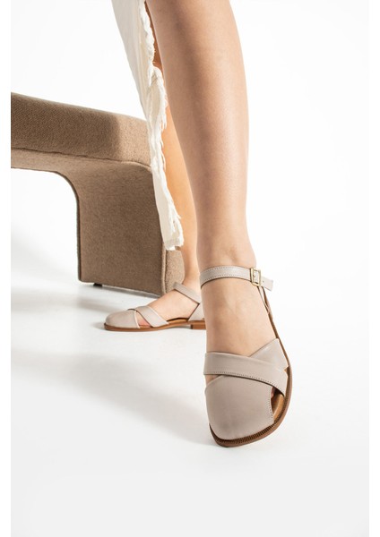 Nash Kadın Deri Vizon Sandalet fırsatları