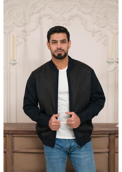 Pilot Yaka Fermuar Kapamalı Klasik Kesim Astarlı Desenli Çelik Örgü Hırka fırsatları