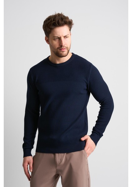 Dokulu Desenli Erkek Triko Kazak modelleri