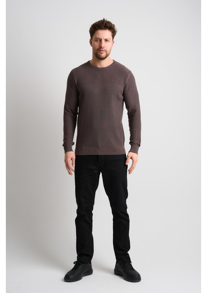 Dokulu Desenli Erkek Triko Kazak