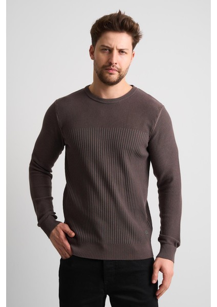 Dokulu Desenli Erkek Triko Kazak fırsatları