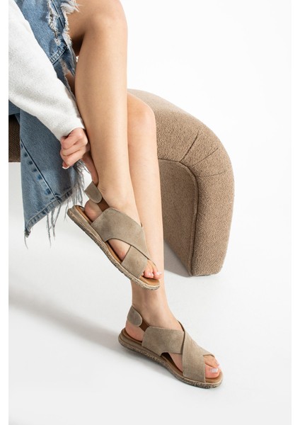 Curry Kadın Hakiki Deri Bej Süet Sandalet fiyatları