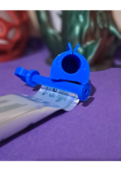 Diş Macunu Sıkıcı fiyatları