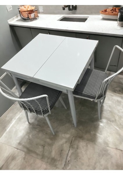 Düz Beyaz Ekonomik Katlanır Büyüyebilen Yemek Mutfak ve Balkon Masası fırsatları