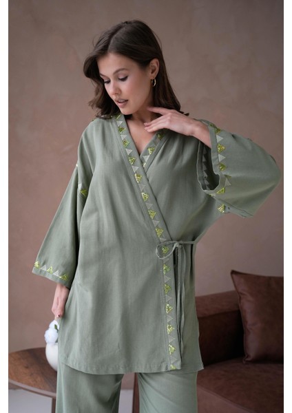 Kadın Haki Keten Nakış ve Pul Detaylı Kimono ve Pantolon Alt/üst Takım 29033 indirimleri