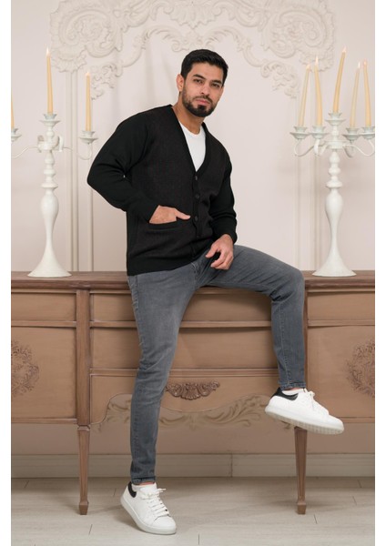 Regular Fit V Yaka Ön Cepli Desenli Triko Hırka