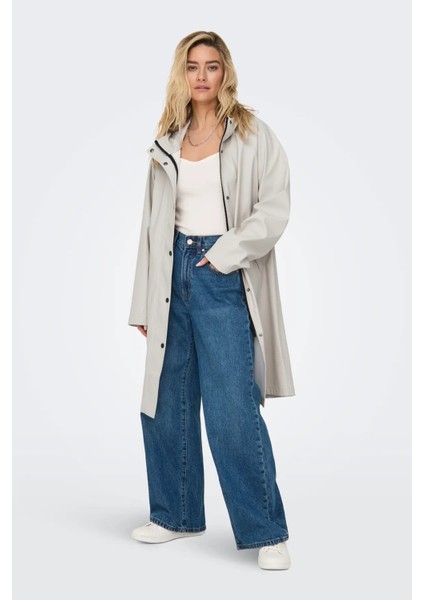 Kadın Onlelısa Kapüşonlu Su Geçirmez Uzun Yağmurluk 15336008 A.bej fiyatları