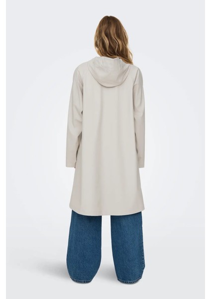 Kadın Onlelısa Kapüşonlu Su Geçirmez Uzun Yağmurluk 15336008 A.bej indirimleri