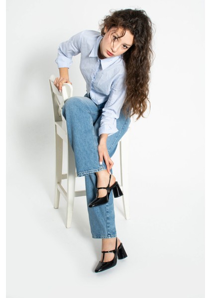 Nunes Kadın Siyah Rugan Sandalet fırsatları