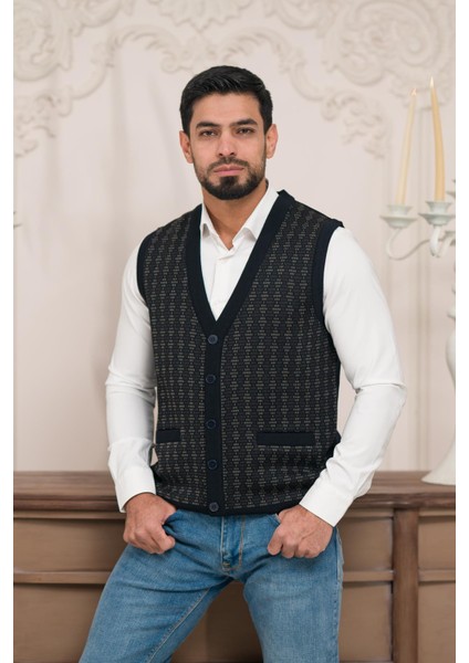 Regular Fit Ön Cepli Desenli Kolsuz Erkek Triko Yelek