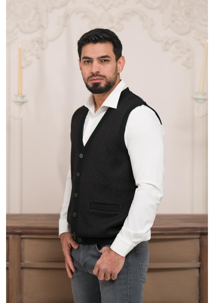 Regular Fit Ön Cepli Desenli Kolsuz Erkek Triko Yelek fiyatları