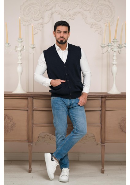 Regular Fit Ön Cepli Kolsuz Erkek Triko Yelek