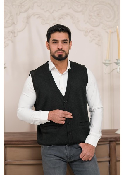 Regular Fit Ön Cepli Kolsuz Erkek Triko Yelek