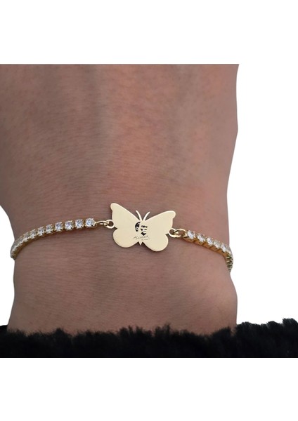 Kelebek Figürlü 14 Ayar Altın Plakalı Beyaz Taşlı Özel Semboller Bilekliği