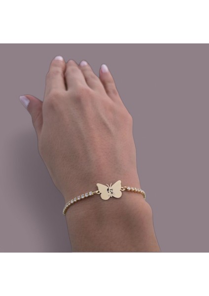 Kelebek Figürlü 14 Ayar Altın Plakalı Beyaz Taşlı Özel Semboller Bilekliği fiyatları