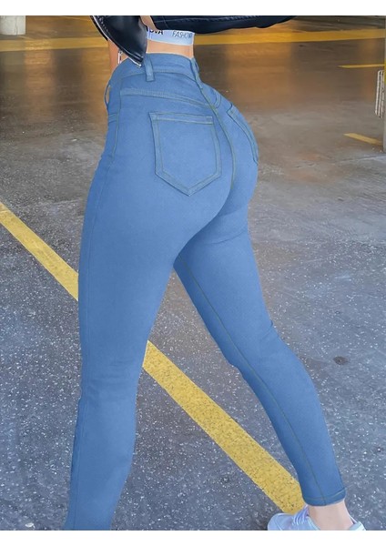 Kadın Yüksek Bel Önden Düğmeli Dar Kesim Kot Pantolon