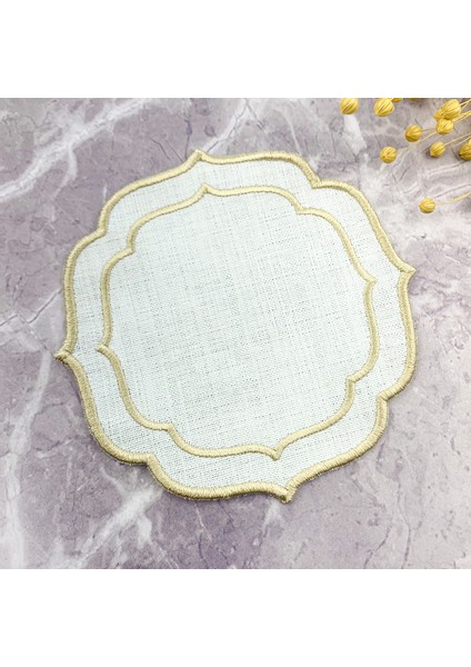 Krem Bej Renkli Çift Sargı Nakışlı Kokteyl Peçetesi