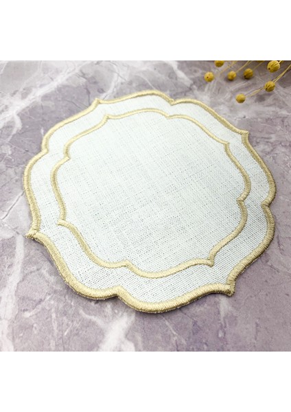 Krem Bej Renkli Çift Sargı Nakışlı Kokteyl Peçetesi fiyatları