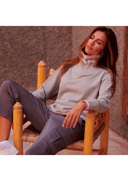 Dik Yaka Sweatshirt