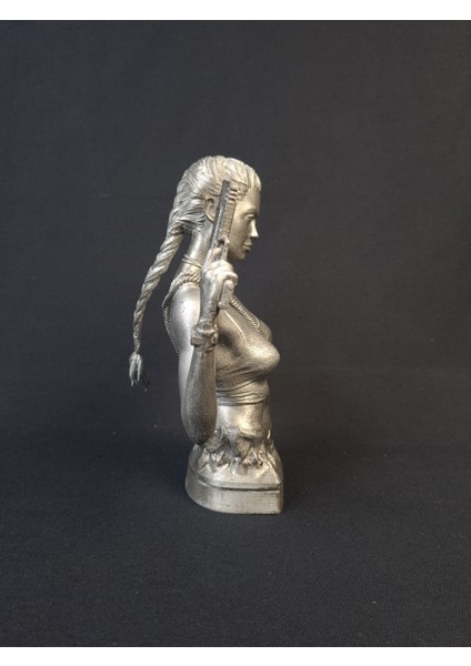 Angelina Jolie Tomb Rider Boyalı Büst 15 cm modelleri