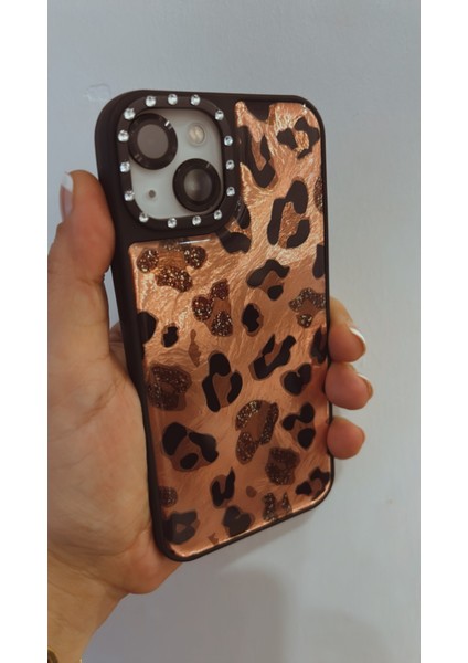 Iphone 13/14 Uyumlu Parlak Kamera Çevresi Taşlı Sedefli Renkli Pink Yazılı Sert Slikon Kılıf