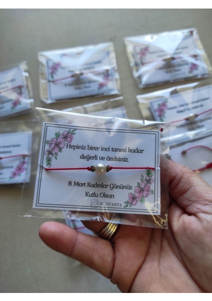 8 Mart Dünya Kadınlar Günü Incili Bileklik 10 Adet (Hepsi Ayrı Paketli ve Arkası Ayarlı)
