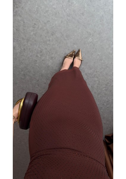 Taşlı Straplez Kahverengi Elbise modelleri