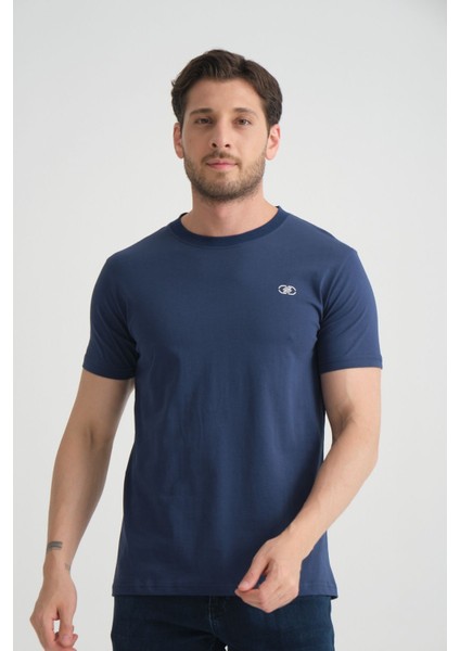 Açık Lacivert Erkek T-Shirt Nefes Alabilen Esnek Pamuklu Kumaş Regular Kalıp Minimal Logolu