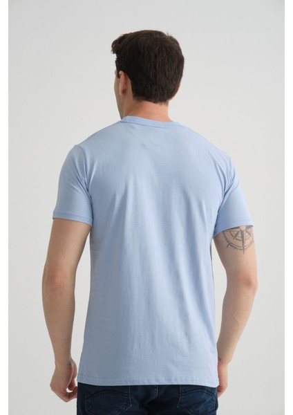 Esnek Pamuklu Standart Kalıp Minimal Logolu Siyah Erkek T-Shirt indirimleri