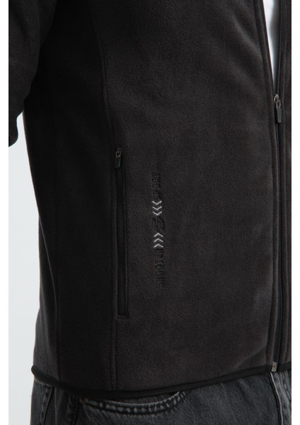 Premium Kışlık Erkek Polar Sweatshirt Minimal Nakış Detayları Fermuarlı Regular Fit indirimleri