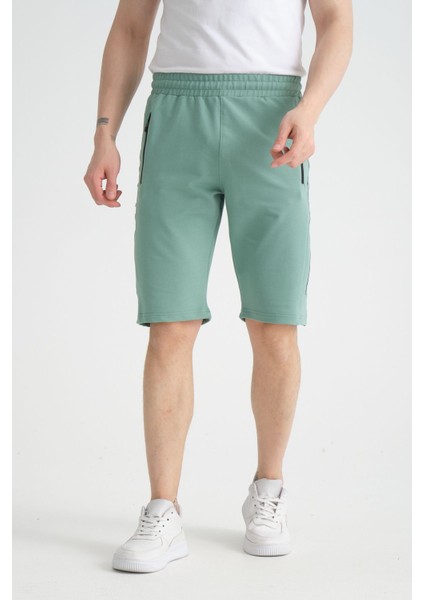 Yan Çizgi Nakış Detaylı Gizli Fermuarlı Erkek Şort modelleri