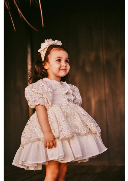 Dantel Işlemeli Prenses Model Kabarık Kız Çocuk ELBISESI_M2405 modelleri