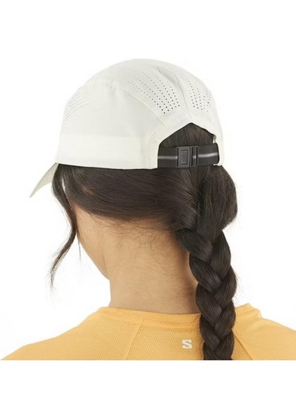 LC2531100 Shkout U Şapka