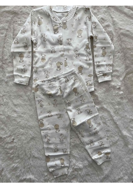 Bulut Üstünde Yavru Fil Desenli Raporlu Çıtçıtlı Pijama Takımı