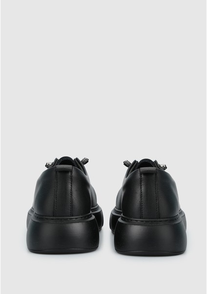 Siyah Deri Kadın Sneaker fırsatları