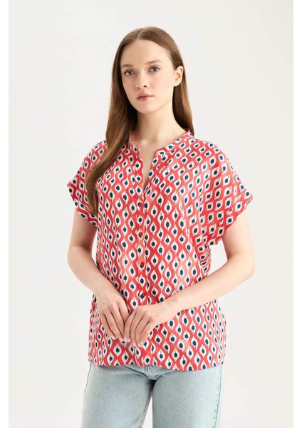 Regular Fit Apaş Yaka Desenli Kısa Kollu Gömlek I6173AZ25SM