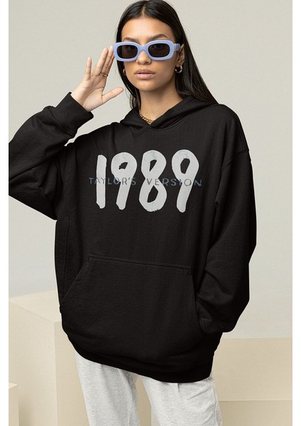 1989 Taylor's Version Yazılı Oversize Şarkıcı Taylor Swift Hoodie fiyatları