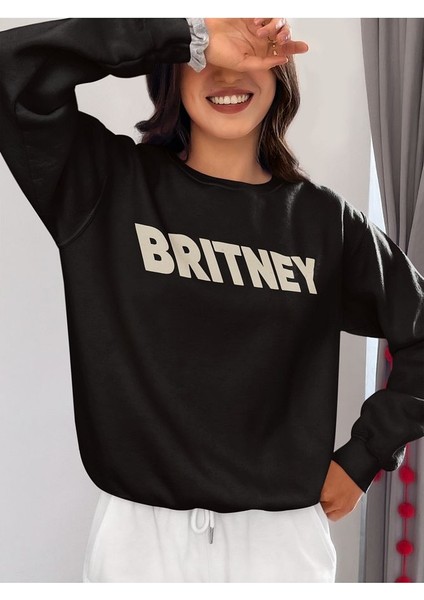 Britney Spears Baskılı Oversize Şarkıcı Sweatshirt fırsatları