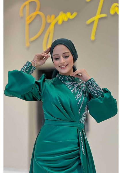 Taşlı Kuyruk Detay Abiye Elbise 7044 Zümrüt fırsatları