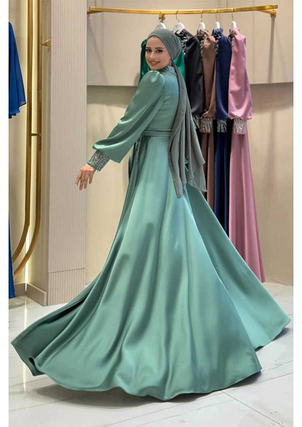 Taşlı Kuyruk Detay Abiye Elbise 7044 Mint modelleri